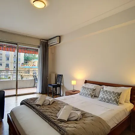 Nestor&jeeves - Playa Terrace - - Close Sea Daire *